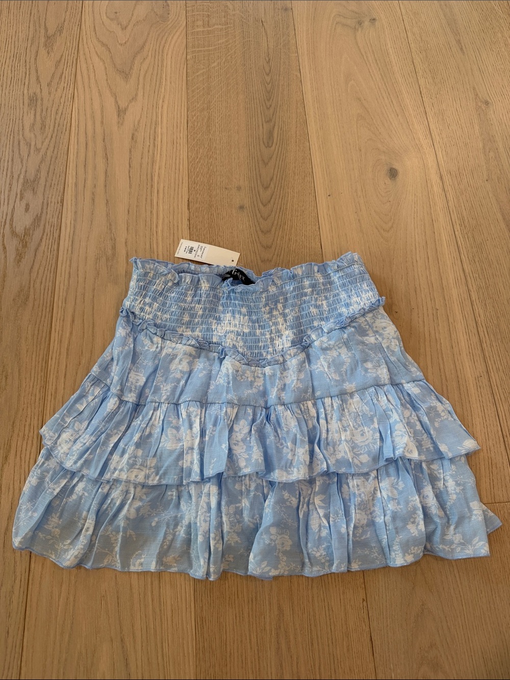 NWT Trixx Light Blue Floral Tiered Ruffle Mini Skirt Size Medium